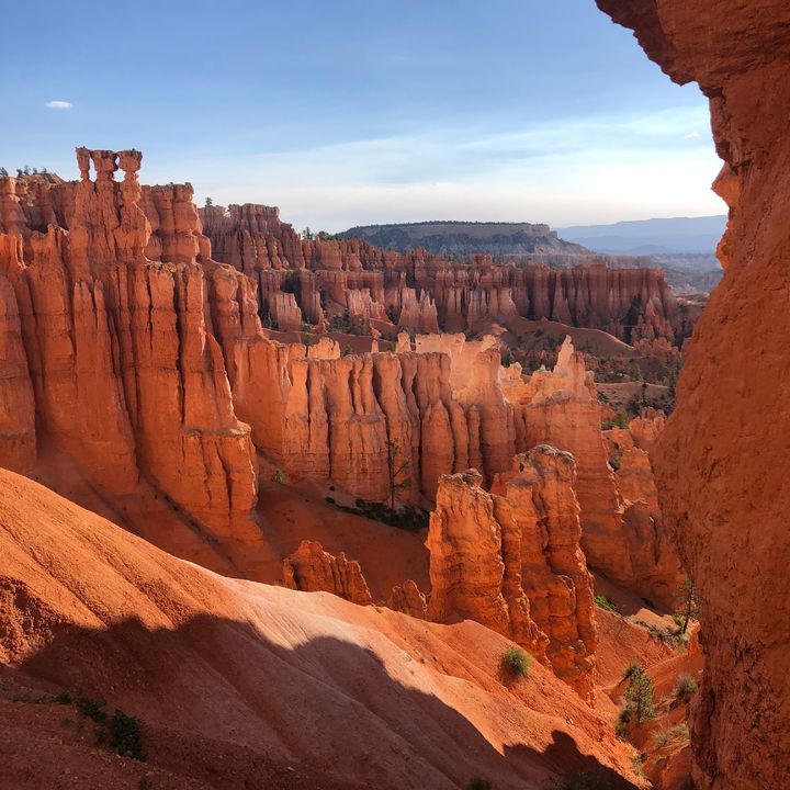 https://static01.nyt.com/newsgraphics/2020/12/15/2021-52-places/assets/images/bryce-1-720.jpg