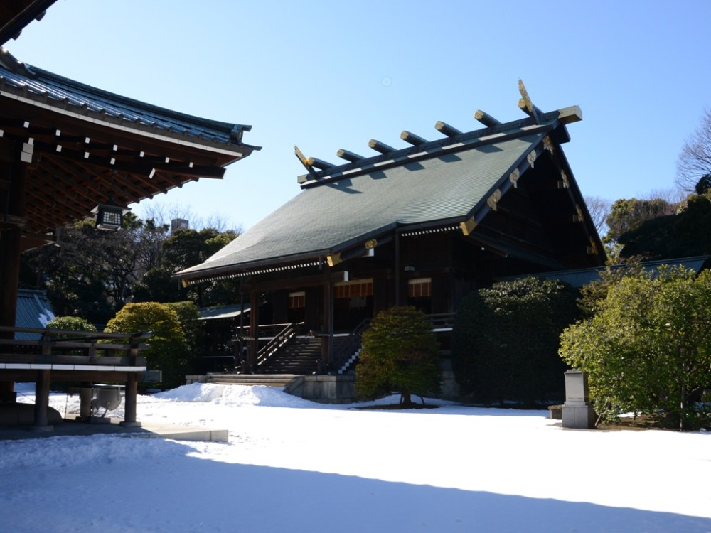 Musim Dingin Kuil Yasukuni