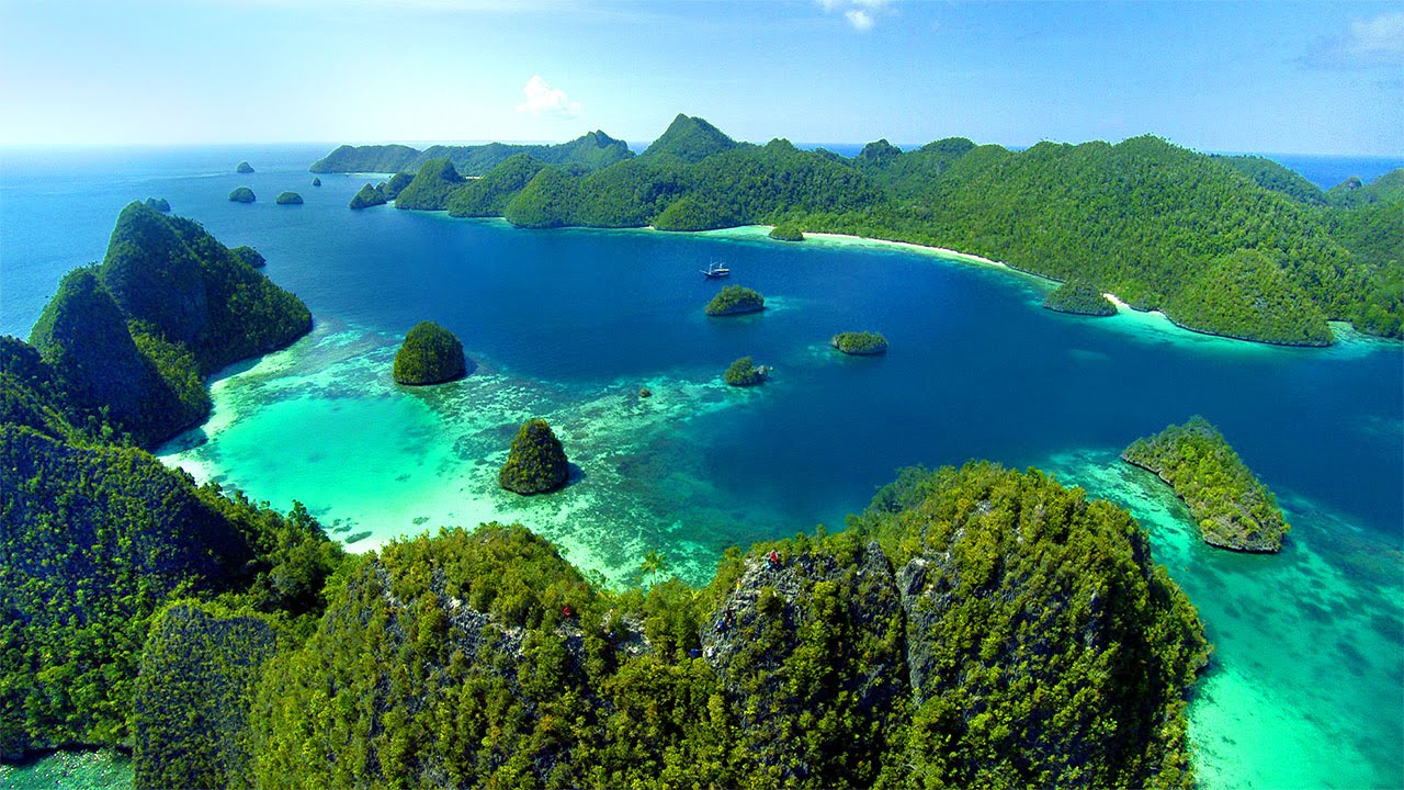 Hasil gambar untuk raja ampat