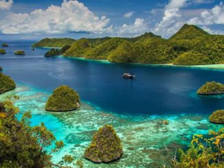 Tempat Wisata Indonesia Yang Jadi Favorit Wisatawan Asing