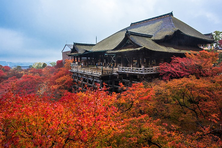 Kiyomizudera Temple - Kuil Air Suci Yang Indah Di Jepang