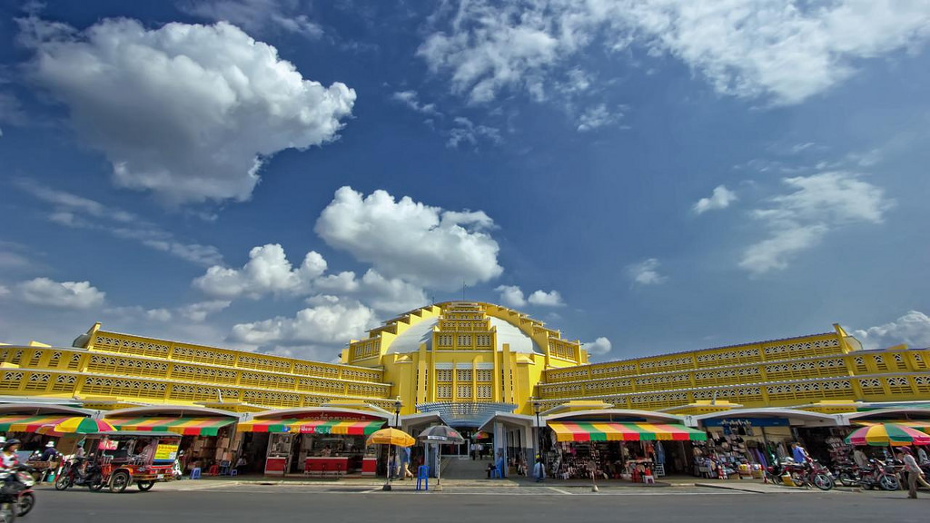 Central Market - Pusat Perbelanjaan Tradisional Di Tengah Kota Phnom Penh
