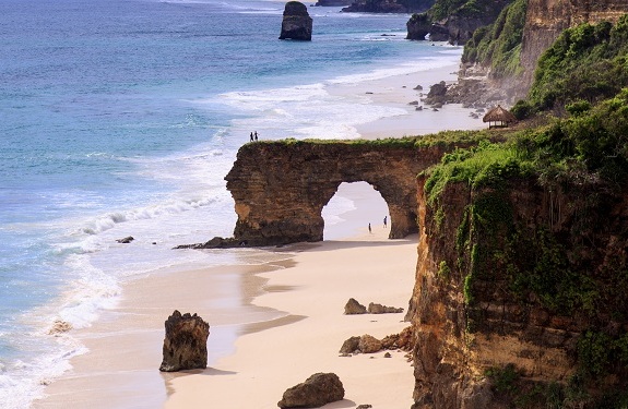 7 Pesona Keindahan Pulau Sumba