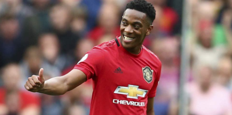 Rio Ferdinand: Posisimu Tidak Aman, Martial!